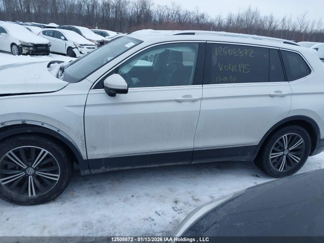 3VV4B7AX1MM042195 Volkswagen Tiguan Sel Premium R-line