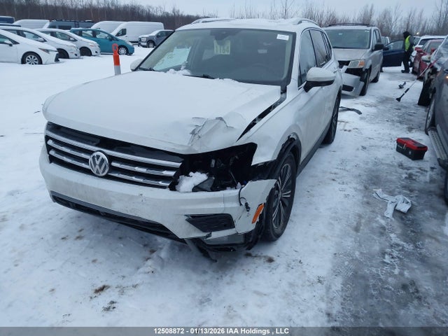 3VV4B7AX1MM042195 Volkswagen Tiguan Sel Premium R-line