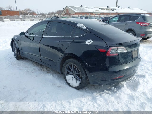 5YJ3E1EA8PF396454 Tesla MODEL 3