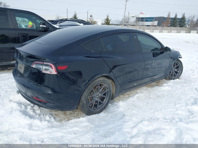 5YJ3E1EA8PF396454 Tesla MODEL 3