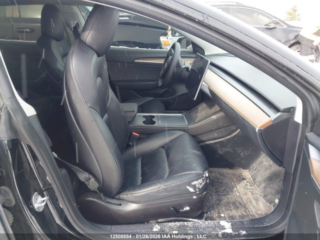 5YJ3E1EA8PF396454 Tesla MODEL 3