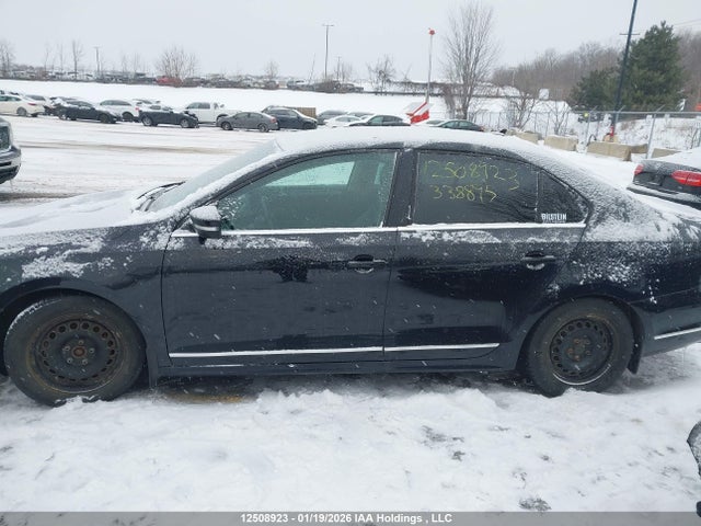 3VWG07AJ1FM338895 Volkswagen JETTA SEL