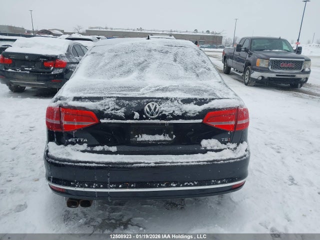 3VWG07AJ1FM338895 Volkswagen JETTA SEL