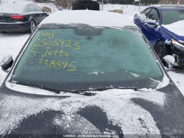 3VWG07AJ1FM338895 Volkswagen JETTA SEL
