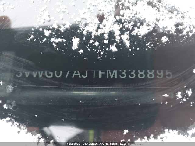 3VWG07AJ1FM338895 Volkswagen JETTA SEL