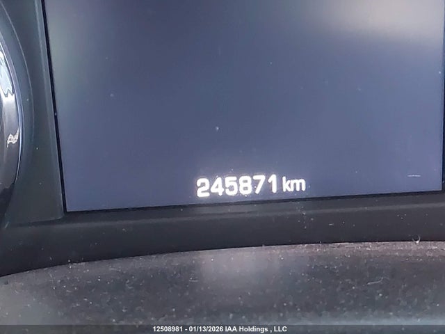 1GCVKREC8EZ108778 Chevrolet Silverado K1500 Lt