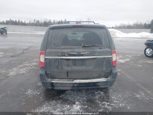 2C4RC1GG9ER284703 Chrysler Town &amp; Country Limited