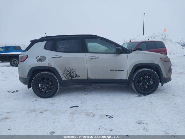 Jeep Compass Latitude Lux 2024 3C4NJDFN4RT171024 Image 13