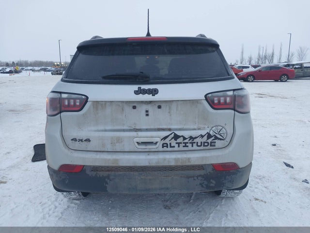 Jeep Compass Latitude Lux 2024 3C4NJDFN4RT171024 Image 16