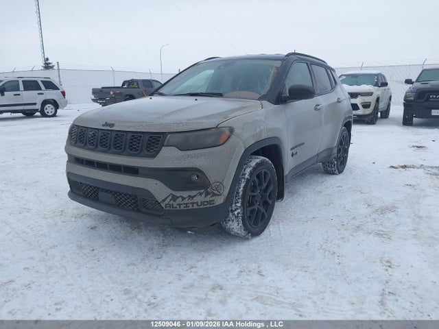 Jeep Compass Latitude Lux 2024 3C4NJDFN4RT171024 Image 2