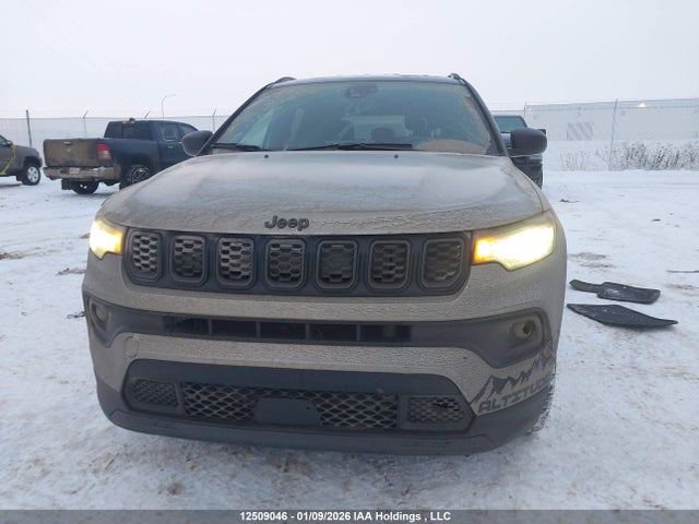 Jeep Compass Latitude Lux 2024 3C4NJDFN4RT171024 Image 6