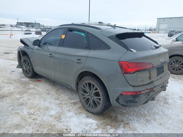 WA16AAFY4M2096844 Audi Q5 Sportback Prestige