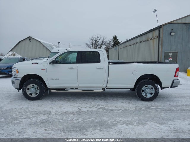 3C63R3HJ9KG582204 RAM 3500 Big Horn