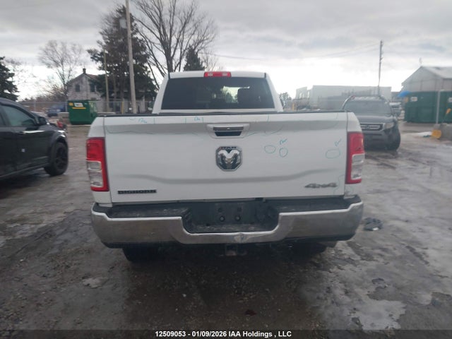 3C63R3HJ9KG582204 RAM 3500 Big Horn