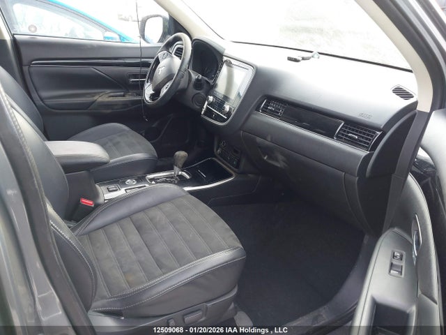 Mitsubishi Outlander Es 2020 JA4AZ2A36LZ614446 Image 5