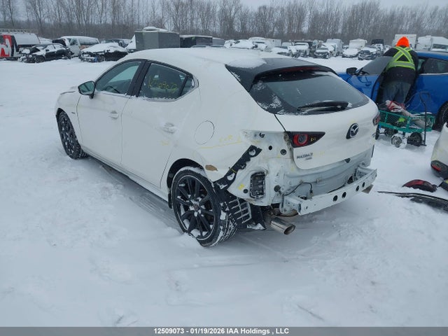 JM1BPBJYXM1309723 Mazda 3