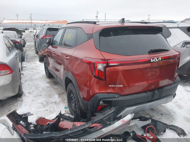 KNDEPCAA8R7502592 KIA Seltos Lx