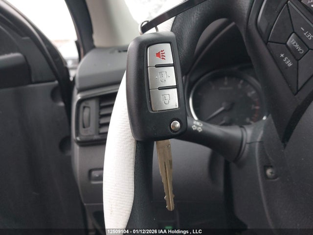 JN1BJ1CP3HW034028 Nissan Rogue Sport S/sv/sl