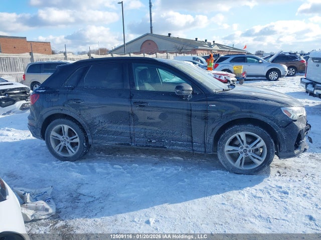 WA1FECF36M1024103 Audi Q3 45 Technik
