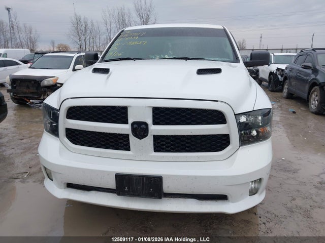 1C6RR7KT9NS238137 RAM 1500 Classic Tradesman