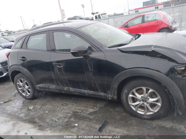 JM1DKFC75N1601882 Mazda Cx-3 Gs