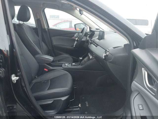 JM1DKFC75N1601882 Mazda Cx-3 Gs