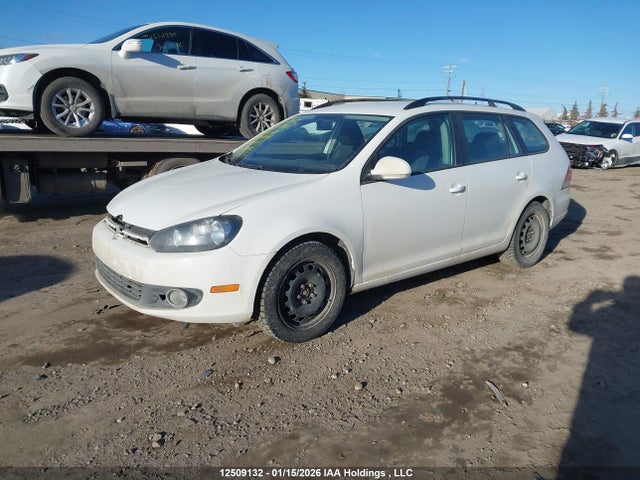 12509132 :رقم المزاد ، 3VWPL7AJ7EM607021 vin ، 2014 Volkswagen Golf 2.0 Tdi Comfortline/2.0 Tdi Highline/2.0 Tdi Trendline/2.0 Tdi Wolfsburg Edition مزاد بيع