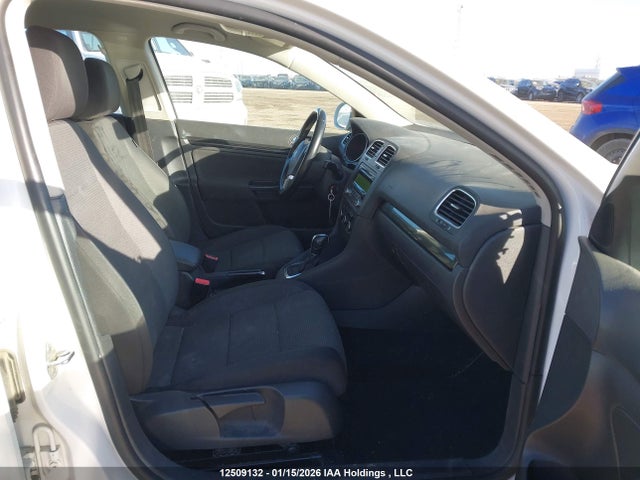 12509132 :رقم المزاد ، 3VWPL7AJ7EM607021 vin ، 2014 Volkswagen Golf 2.0 Tdi Comfortline/2.0 Tdi Highline/2.0 Tdi Trendline/2.0 Tdi Wolfsburg Edition مزاد بيع