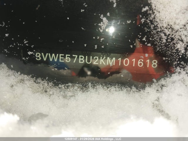 3VWE57BU2KM101618 Volkswagen Jetta