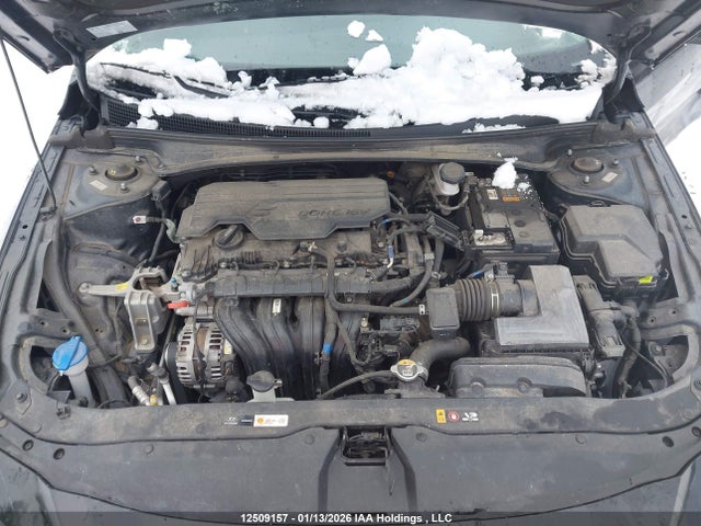 KMHLM4DGXRU792742 Hyundai Elantra Essential