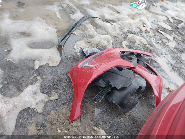 KMHD84LF9HU239998 Hyundai ELANTRA GL