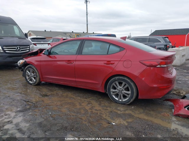 KMHD84LF9HU239998 Hyundai ELANTRA GL