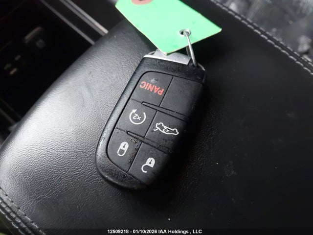 12509218 :رقم المزاد ، 1C3CCCDG7GN198185 vin ، 2016 Chrysler 200 S مزاد بيع