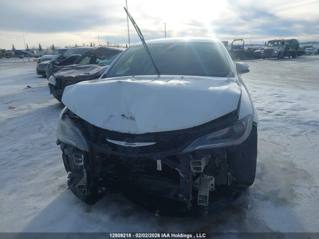 12509218 :رقم المزاد ، 1C3CCCDG7GN198185 vin ، 2016 Chrysler 200 S مزاد بيع
