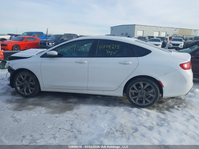12509218 :رقم المزاد ، 1C3CCCDG7GN198185 vin ، 2016 Chrysler 200 S مزاد بيع