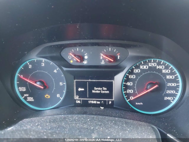 3GNAXUEU9JL161994 Chevrolet EQUINOX LT