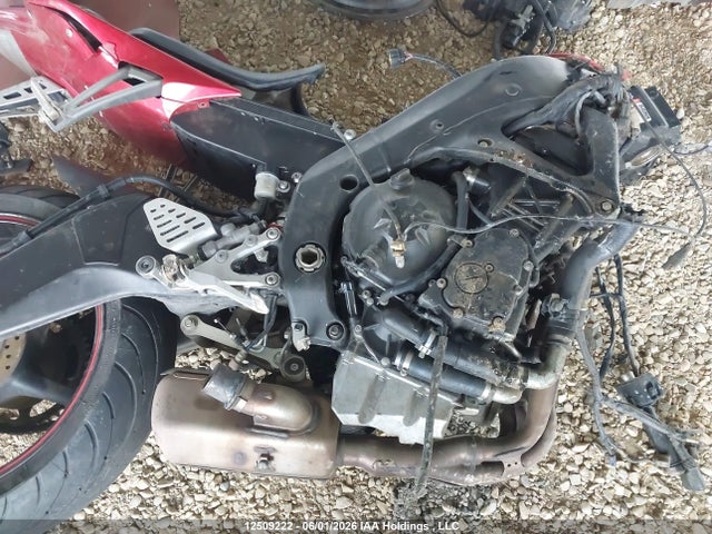 12509222 :رقم المزاد ، JYARJ16N5BA002056 vin ، 2011 Yamaha Yzfr6 مزاد بيع