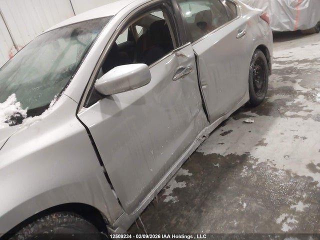 1N4AL3AP1HN352064 Nissan Altima 2.5/2.5 S/2.5 Sl/2.5 Sr/2.5 Sv