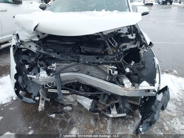 WBXYJ1C09N5U21083 BMW X2 Xdrive28i