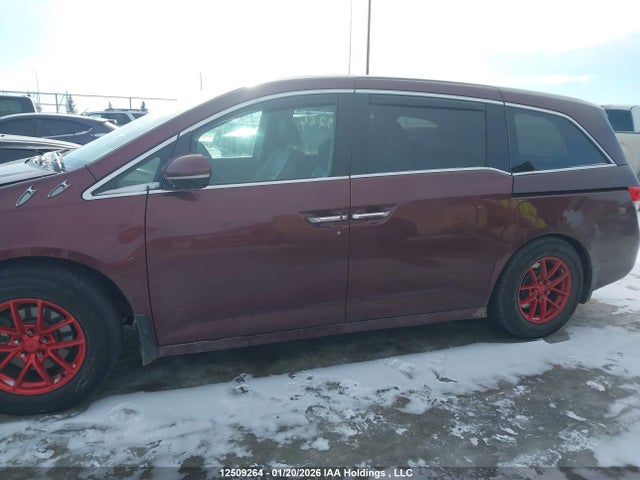 12509264 :رقم المزاد ، 5FNRL5H97GB512610 vin ، 2016 Honda Odyssey Touring مزاد بيع