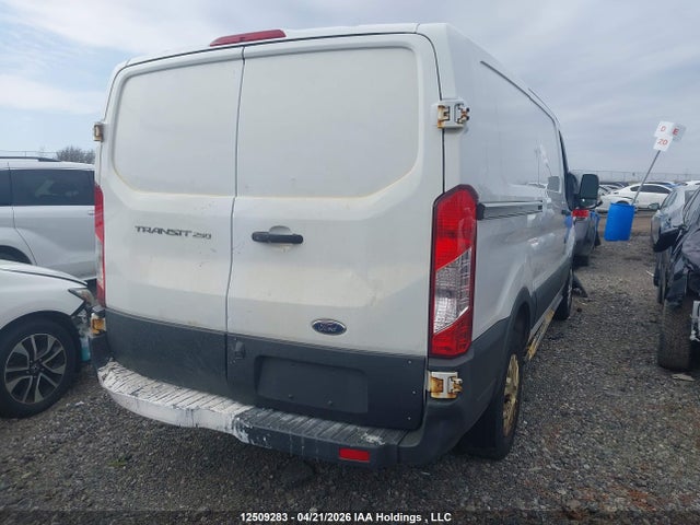 1FTYR1YM5HKA03773 Ford Transit-250