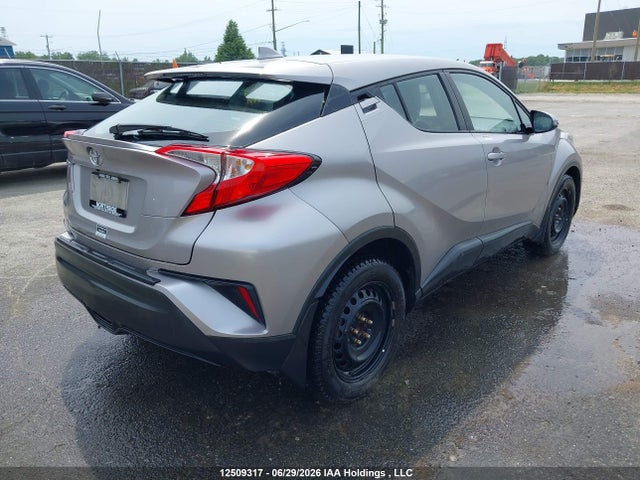 12509317 :رقم المزاد ، NMTKHMBX8JR008931 vin ، 2018 Toyota C-hr Xle مزاد بيع