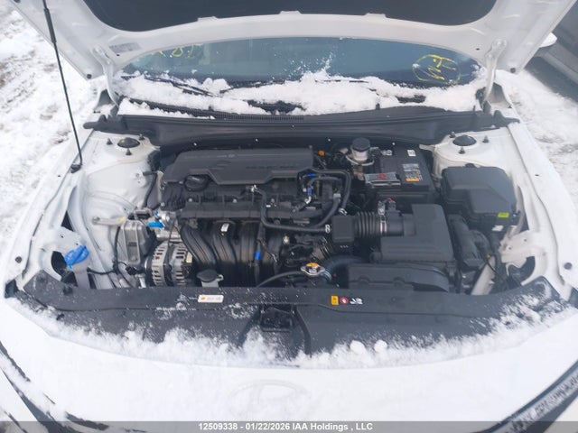 KMHLM4DG6SU041076 Hyundai Elantra