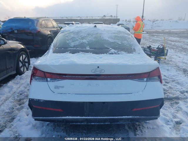 KMHLM4DG6SU041076 Hyundai Elantra