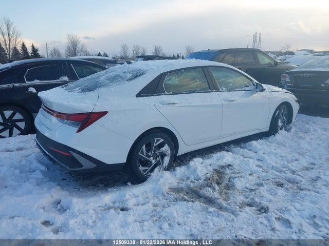 KMHLM4DG6SU041076 Hyundai Elantra