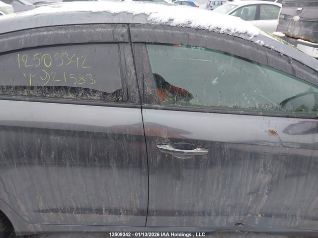 12509342 :رقم المزاد ، KMHD84LF4LU921583 vin ، 2020 Hyundai Elantra مزاد بيع
