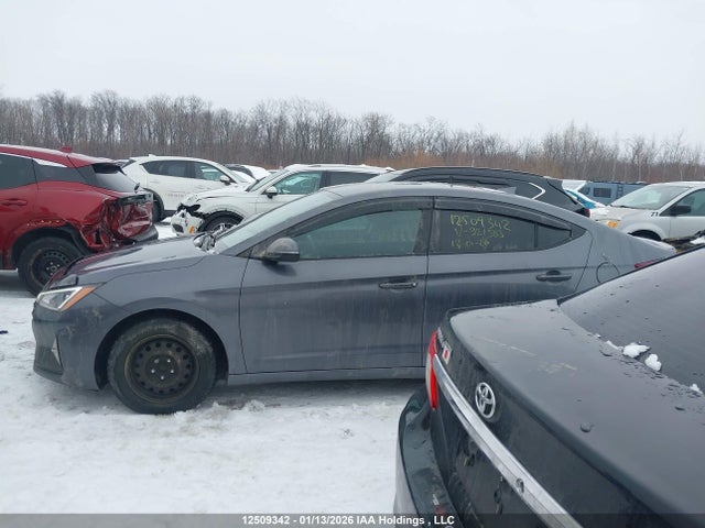12509342 :رقم المزاد ، KMHD84LF4LU921583 vin ، 2020 Hyundai Elantra مزاد بيع