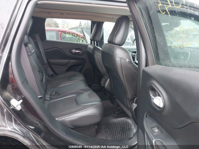 1C4PJMBS1GW340220 Jeep Cherokee Trailhawk