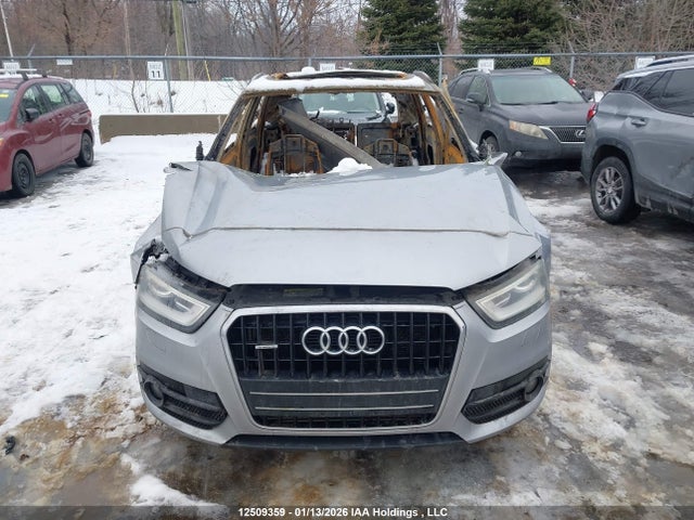 Продажа на аукционе авто 2015 Audi Q3 2.0t Progressiv, vin: WA1EFEFS1FR005216, номер лота: 12509359
