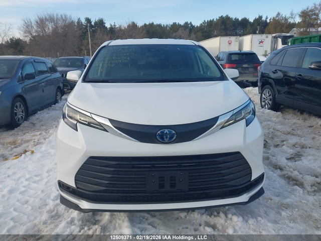 5TDGRKEC3NS109494 Toyota Sienna Le/xle/xse/limited/platinum